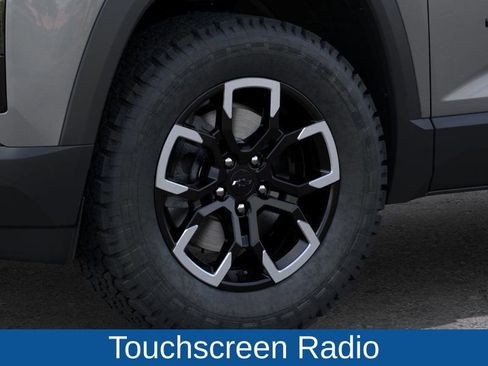 New 2026 Chevrolet Equinox ACTIV AWD/4WD image 9