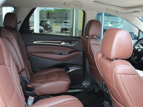 Certified 2021 Buick Enclave Avenir w/ Avenir Technology Package AWD/4WD image 14