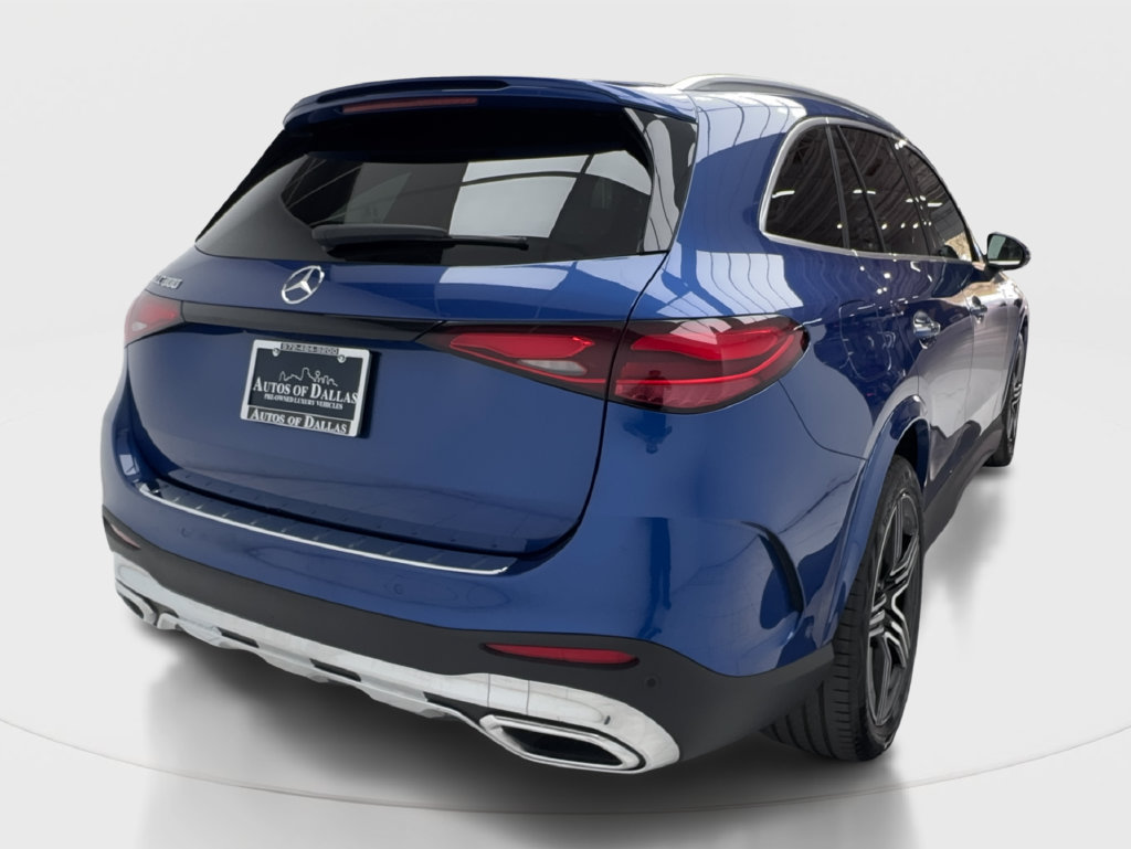 Used 2023 Mercedes-Benz GLC 300 w/ AMG Line image 10