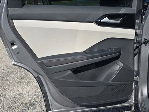 New 2026 Volkswagen Taos S FWD image 8