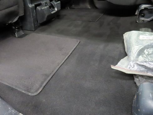 Used 2024 Ford F250 XLT image 57