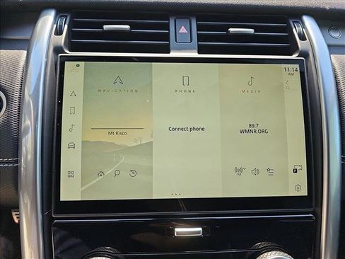 Certified 2024 Land Rover Discovery Dynamic SE image 12