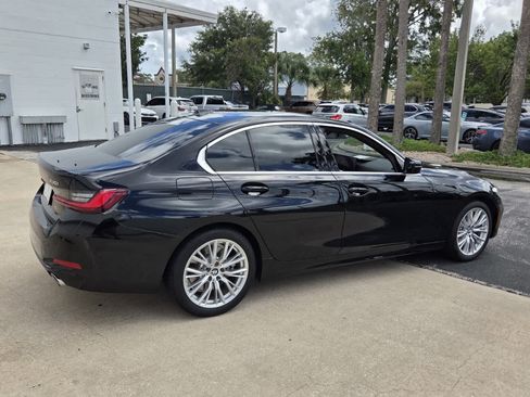 Used 2024 BMW 330i Sedan w/ Convenience Package RWD image 3