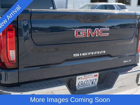 Used 2020 GMC Sierra 1500 SLT w/ SLT Premium Package RWD image 11