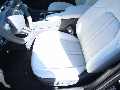 New 2026 Hyundai Sonata SEL image 7