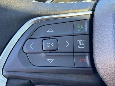 New 2025 Jeep Grand Cherokee L Altitude AWD/4WD image 13