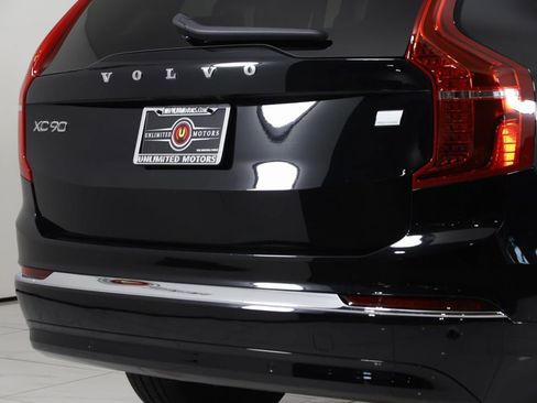 Used 2023 Volvo XC90 T8 Plus image 65