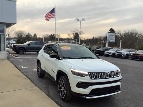Certified 2024 Jeep Compass Limited w/ Elite Group image 3