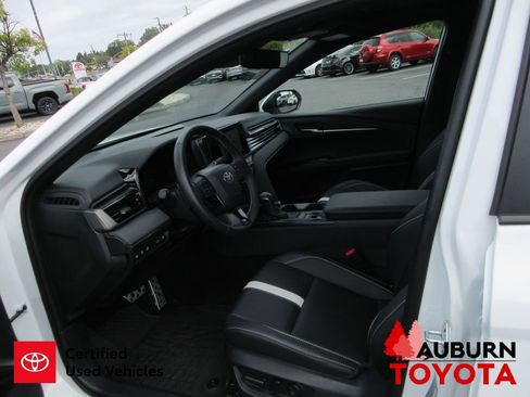 Certified 2025 Toyota Camry SE w/ Convenience Package image 26