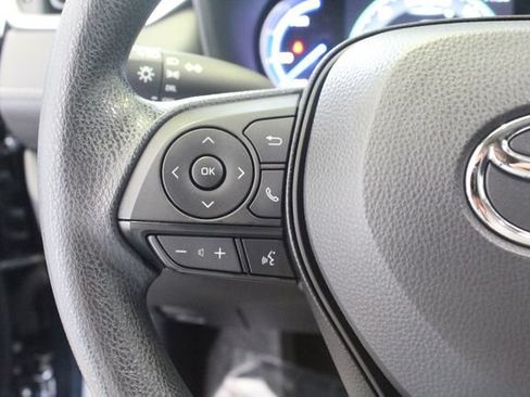Used 2025 Toyota RAV4 LE AWD/4WD image 14