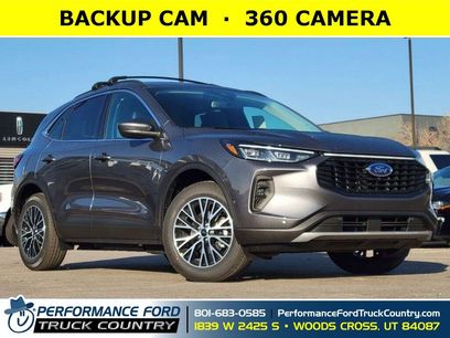 New 2023 Ford Escape SE w/ PHEV Premium Package