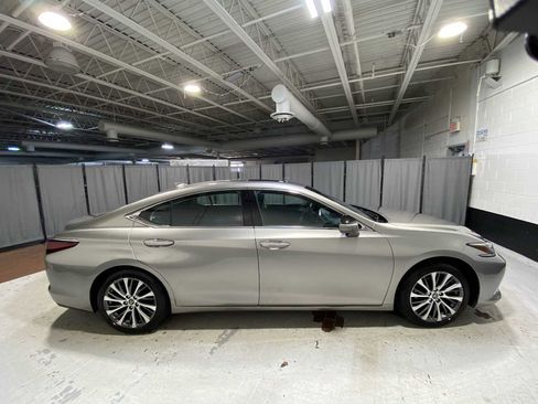 Used 2019 Lexus ES 350 image 27