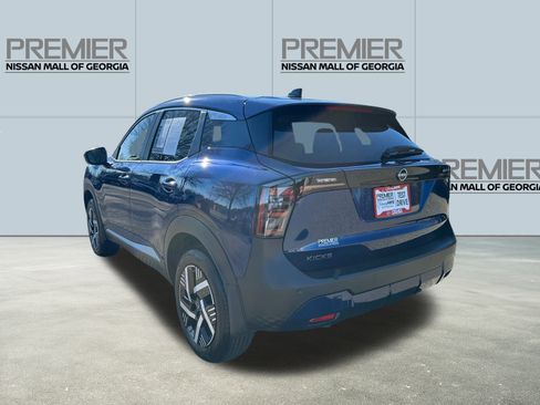 Used 2026 Nissan Kicks SV image 7