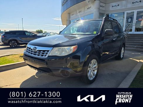 Used 2012 Subaru Forester 2.5X Premium AWD/4WD image 1