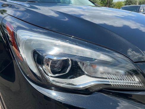 Used 2019 Buick Envision Premium w/ Driver Confidence Package AWD/4WD image 18
