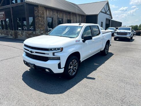 Used 2019 Chevrolet Silverado 1500 RST image 2