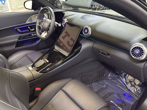 Used 2025 Mercedes-Benz SL 43 AMG image 14