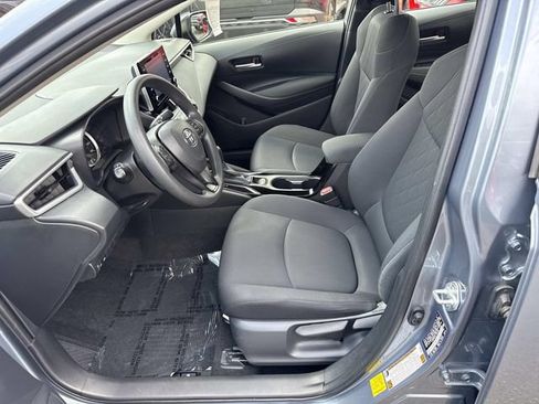 Used 2020 Toyota Corolla LE FWD image 14