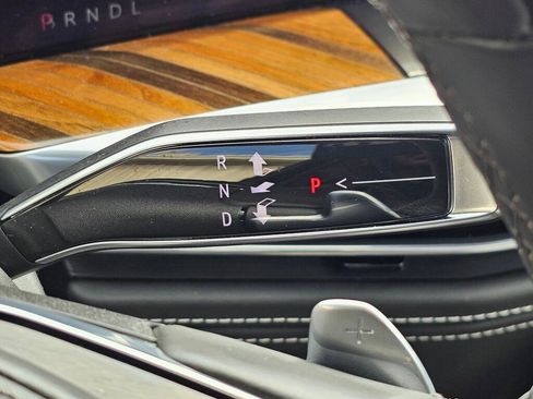 Certified 2025 Cadillac Escalade Sport Platinum AWD/4WD image 41