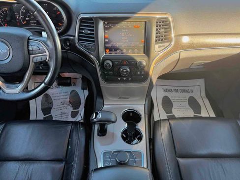 Used 2015 Jeep Grand Cherokee Limited image 26