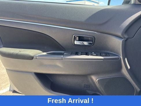 Used 2023 Mitsubishi Outlander Sport ES image 10