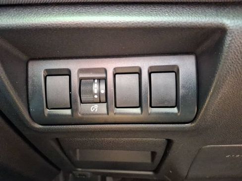 Certified 2025 Subaru Outback Premium AWD/4WD image 24