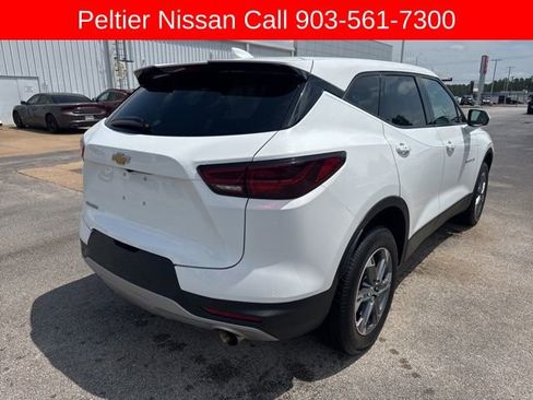 Used 2023 Chevrolet Blazer LT FWD image 3
