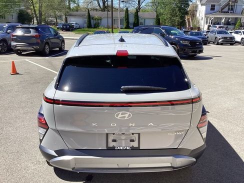 New 2026 Hyundai Kona SEL Premium AWD/4WD image 8