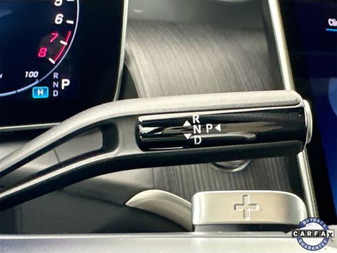 Used 2025 Mercedes-Benz GLC 350e 4MATIC image 18