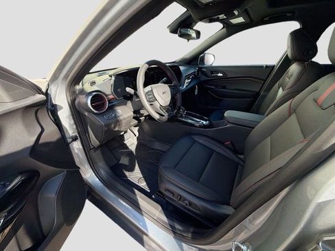 New 2026 Chevrolet Trax RS w/ Driver Confidence Package image 20