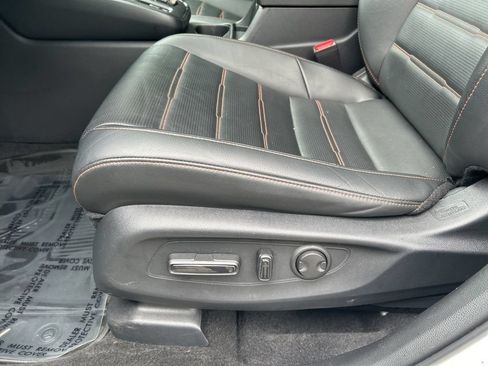 Used 2025 Honda CR-V Sport-L image 16
