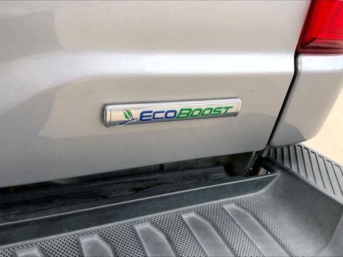 Used 2022 Ford F150 Lariat w/ Equipment Group 502A High image 10