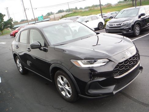 Used 2023 Honda HR-V LX image 4