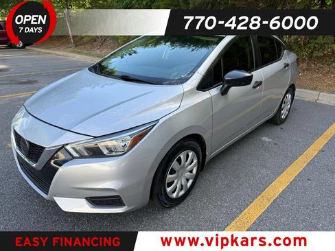 Used 2020 Nissan Versa S FWD image 1