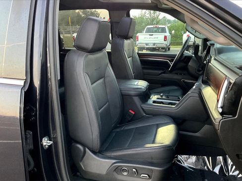 Used 2024 GMC Sierra 2500 Denali w/ Denali Reserve Package image 7