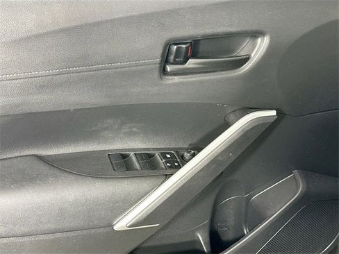 Used 2023 Toyota Corolla Cross LE image 22