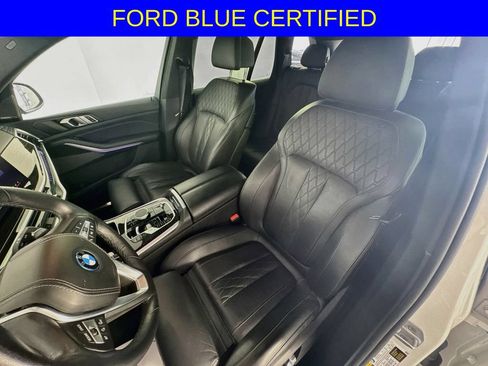 Used 2025 BMW X5 xDrive50e AWD/4WD image 25