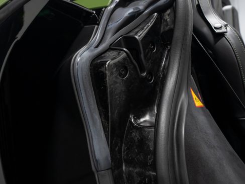 Used 2025 McLaren 750S Spider image 68