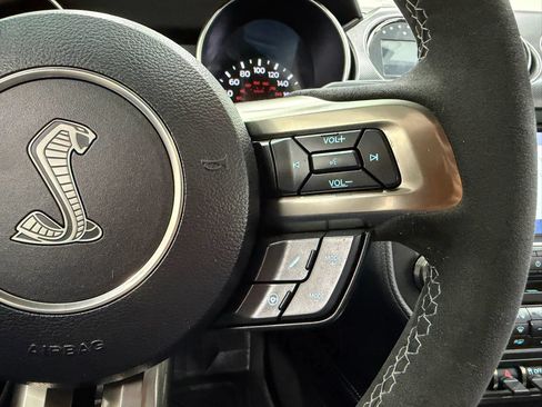 Used 2019 Ford Mustang Shelby GT350 w/ Technology Package RWD image 38