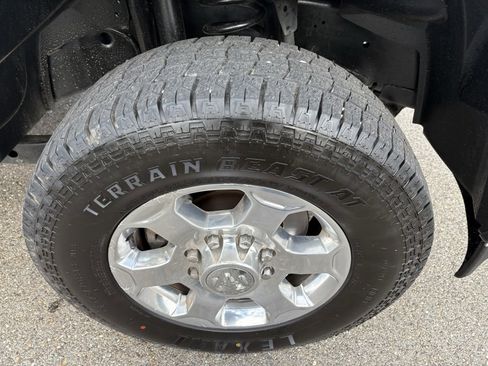 Used 2024 RAM 2500 Tradesman image 17