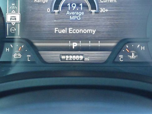 Used 2025 RAM 1500 Big Horn image 24