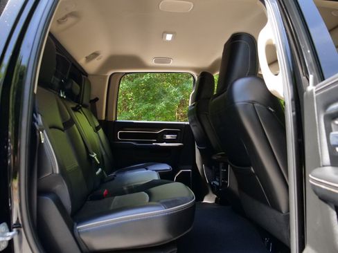 Used 2022 RAM 2500 Laramie AWD/4WD image 43