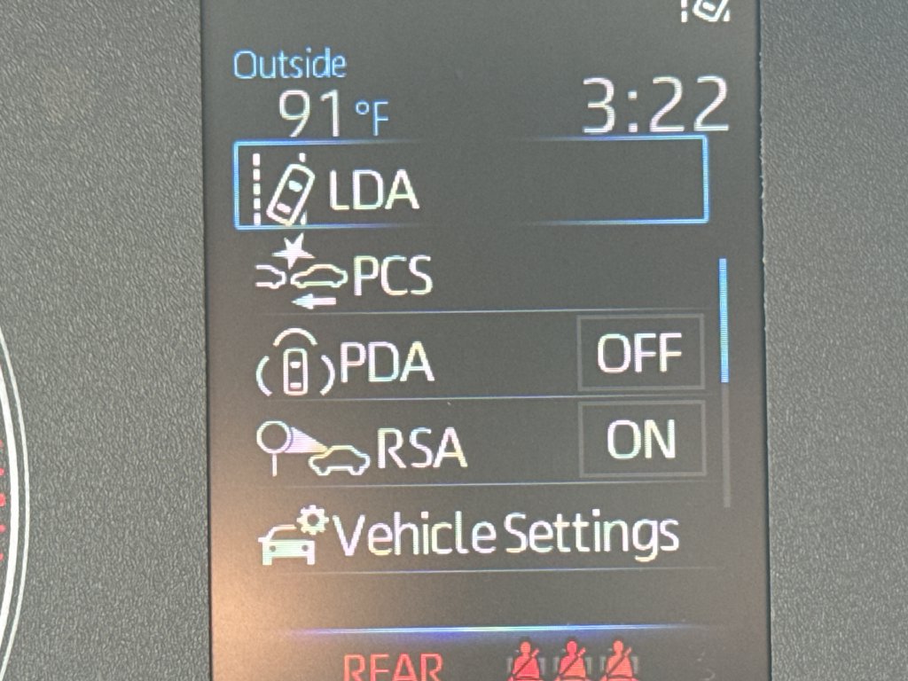 Used 2024 Toyota Corolla LE FWD image 18