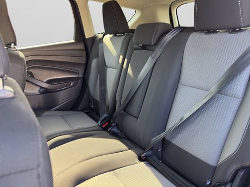 Used 2019 Ford Escape SE AWD/4WD image 16