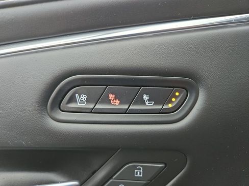 Certified 2024 Cadillac Escalade V w/ LPO, ONYX Package image 17