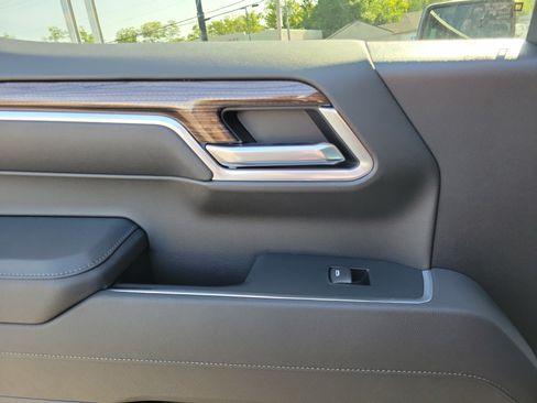 New 2026 Chevrolet Silverado 1500 RST AWD/4WD image 12