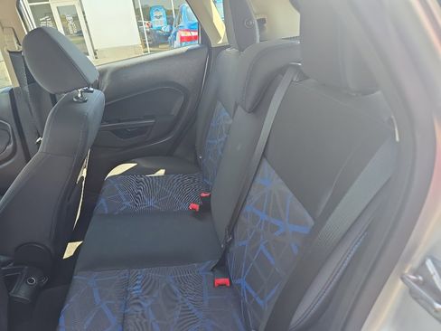 Used 2013 Ford Fiesta SE image 14