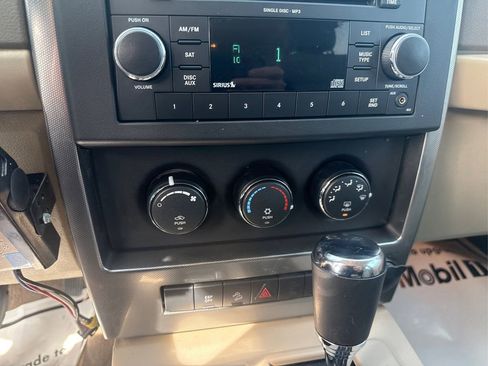 Used 2009 Jeep Liberty Sport w/ Popular Equipment Group image 29