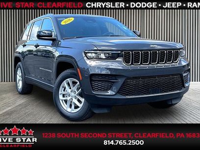 New 2026 Jeep Grand Cherokee Laredo w/ Trailer Tow Package