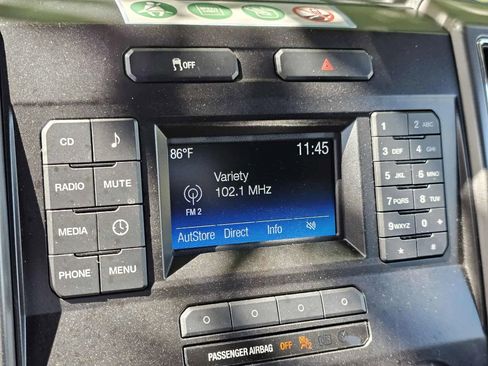 Used 2015 Ford F150 XLT w/ Trailer Tow Package image 22